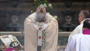 Pope Francis celebrating Mass ad orientem